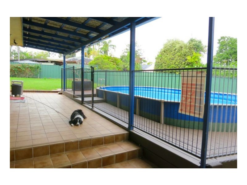 6 Patrol St, Jamboree Heights QLD 4074