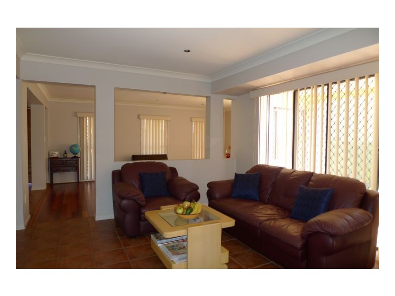 Sinnamon Park QLD 4073