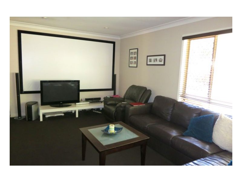 Sinnamon Park QLD 4073