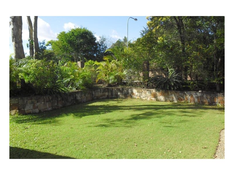 53 Langlo Street, Riverhills QLD 4074