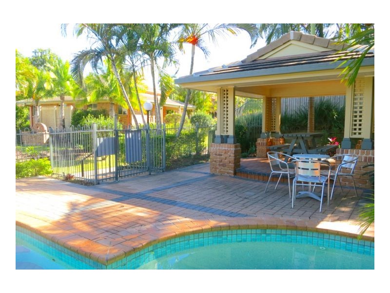 Mount Ommaney QLD 4074