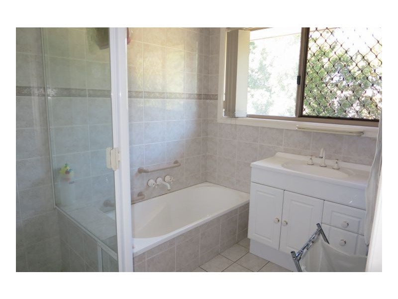 Mount Ommaney QLD 4074