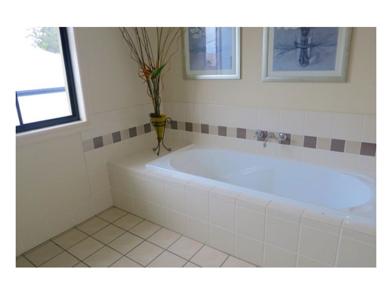 Springfield Lakes QLD 4300