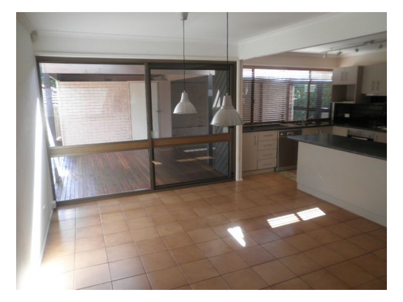 Jamboree Heights QLD 4074