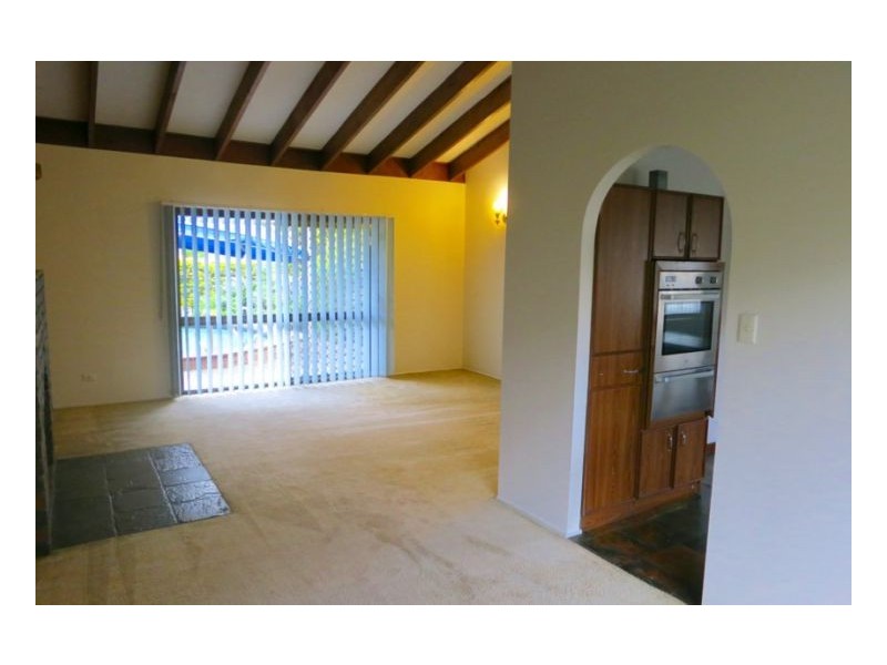 61 Tanglewood St, Middle Park QLD 4074