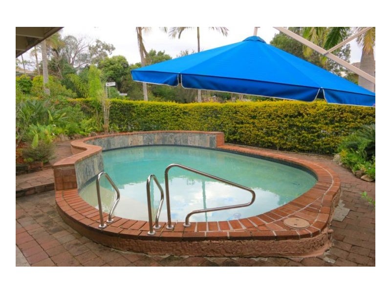 61 Tanglewood St, Middle Park QLD 4074