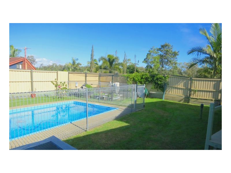 Jamboree Heights QLD 4074