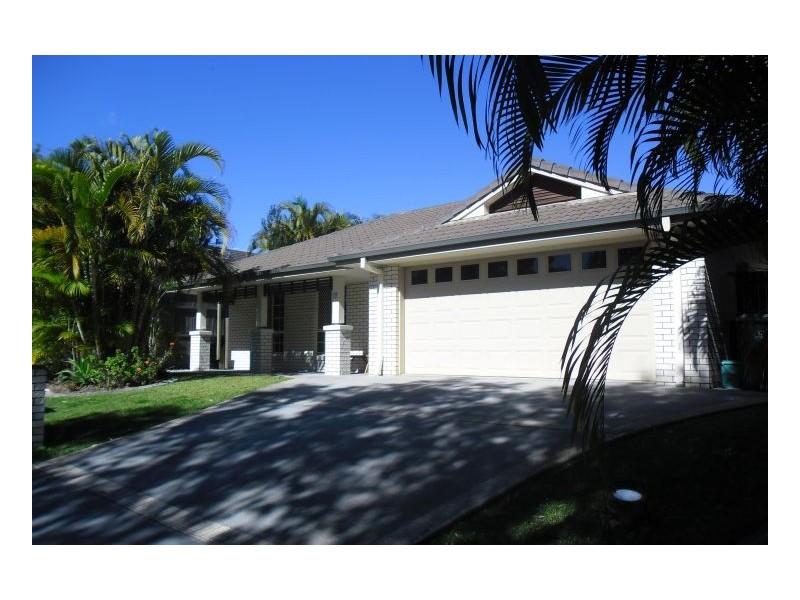 5 Jacksonia Drive, Seventeen Mile Rocks QLD 4073