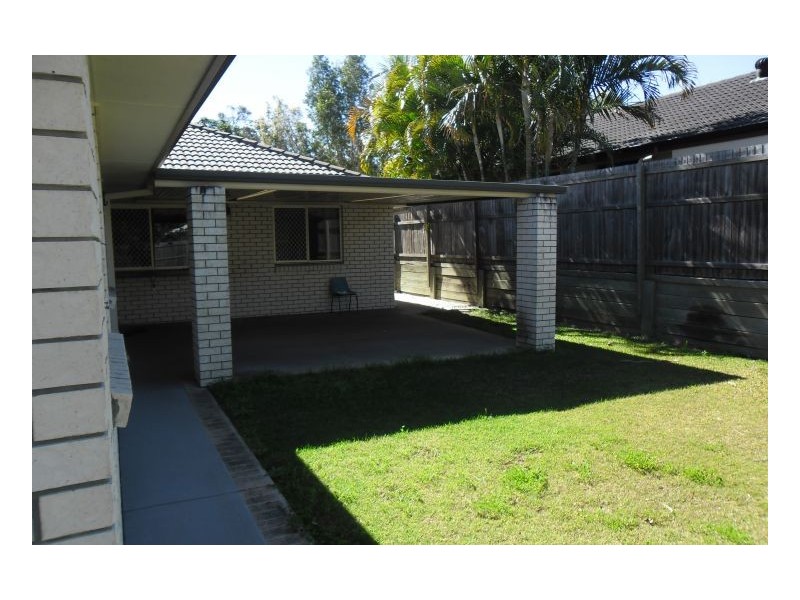 5 Jacksonia Drive, Seventeen Mile Rocks QLD 4073