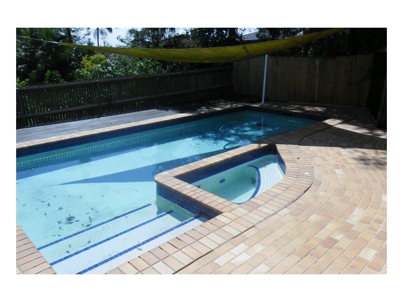 Jamboree Heights QLD 4074