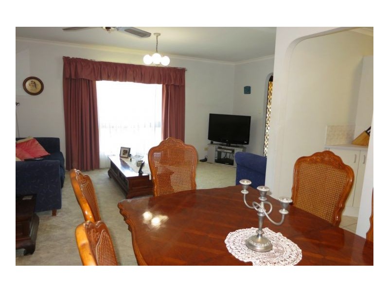 391 Sumners Rd, Riverhills QLD 4074