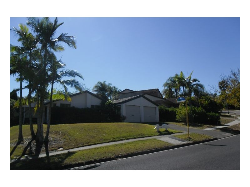 20 Northbrook Street, Sinnamon Park QLD 4073