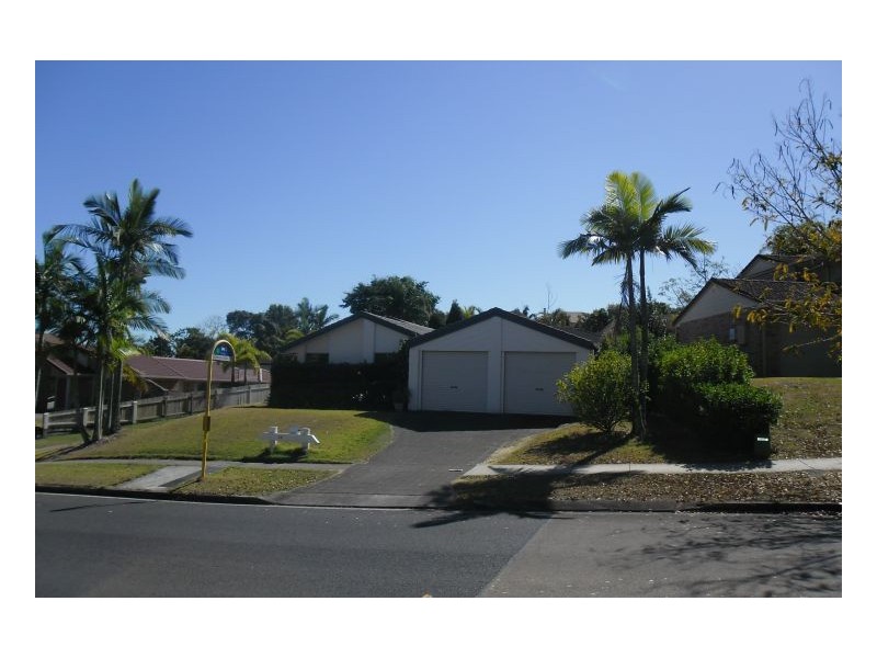 20 Northbrook Street, Sinnamon Park QLD 4073