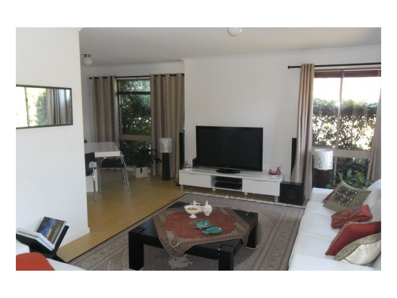 20 Northbrook Street, Sinnamon Park QLD 4073