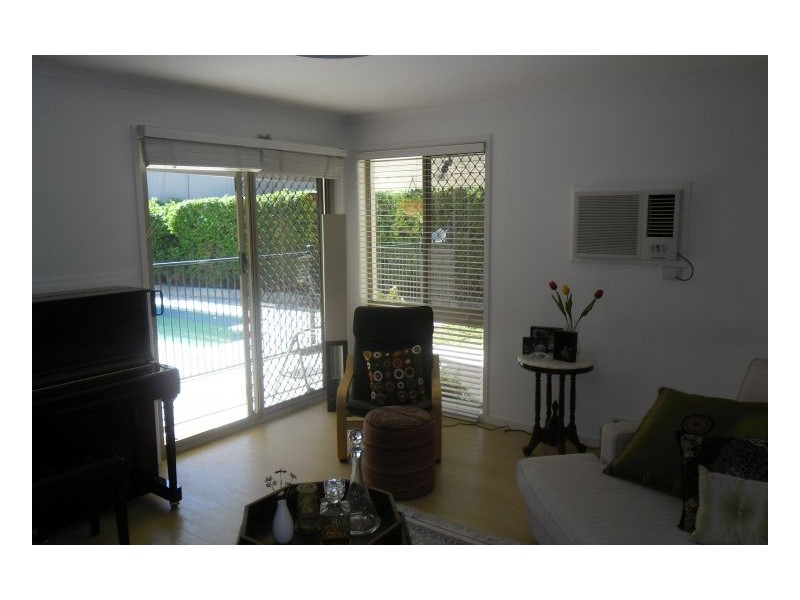 20 Northbrook Street, Sinnamon Park QLD 4073