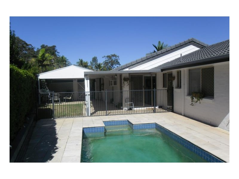 20 Northbrook Street, Sinnamon Park QLD 4073