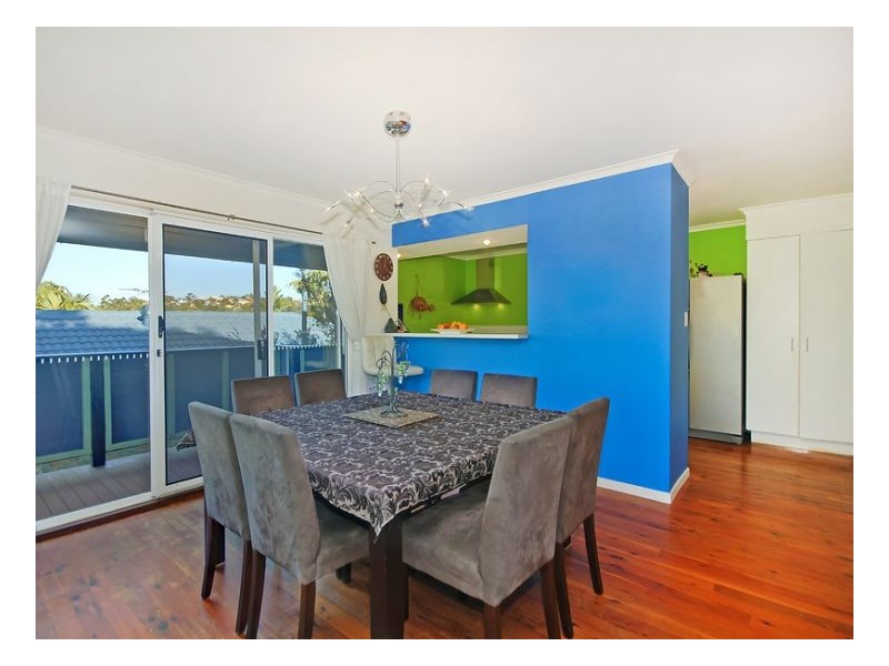 10 Ebril St, Jamboree Heights QLD 4074