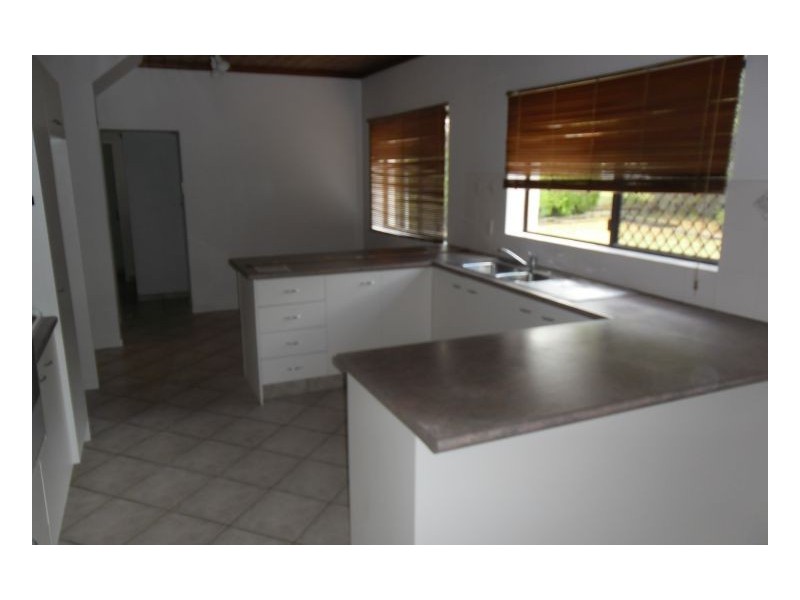 Jindalee QLD 4074