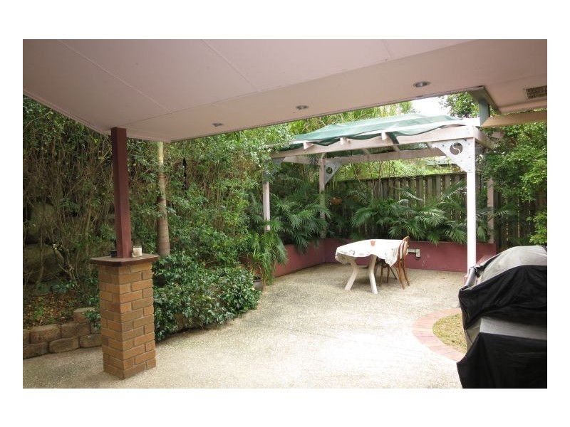 Seventeen Mile Rocks QLD 4073