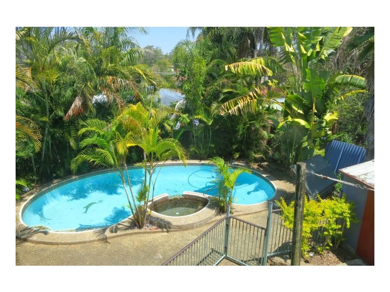 Jindalee QLD 4074