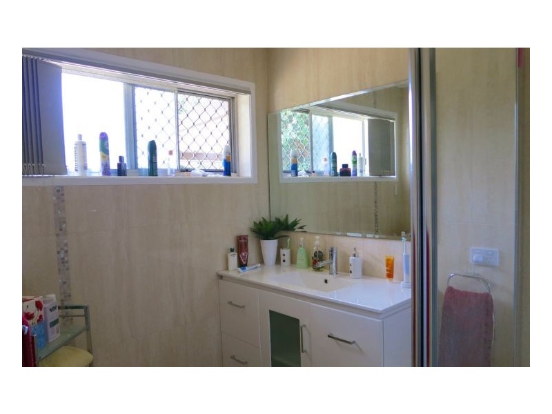 Jamboree Heights QLD 4074