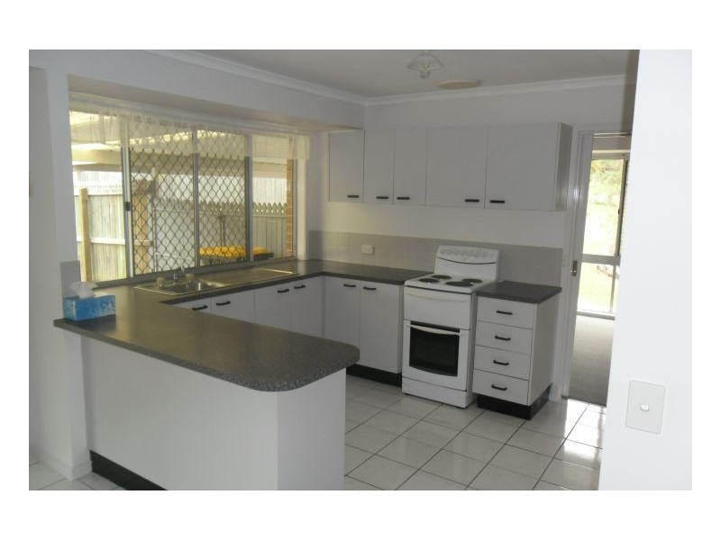 45 Drummond Street, Sinnamon Park QLD 4073