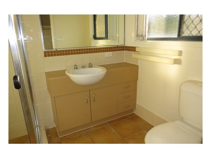 Seventeen Mile Rocks QLD 4073