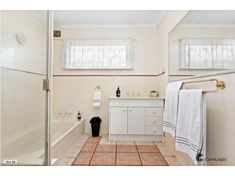 38 Kooringal Drive, Jindalee QLD 4074