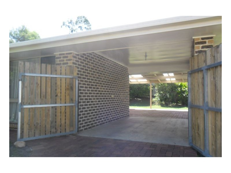Sinnamon Park QLD 4073