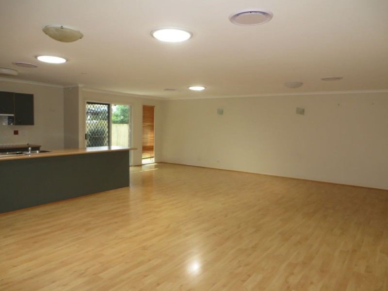 37 Angus Street, Sinnamon Park QLD 4073