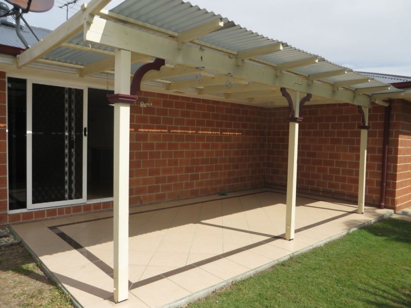 37 Angus Street, Sinnamon Park QLD 4073