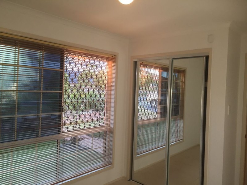 37 Angus Street, Sinnamon Park QLD 4073