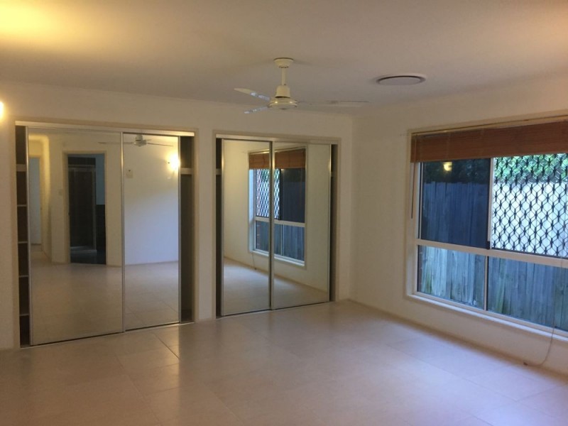 37 Angus Street, Sinnamon Park QLD 4073