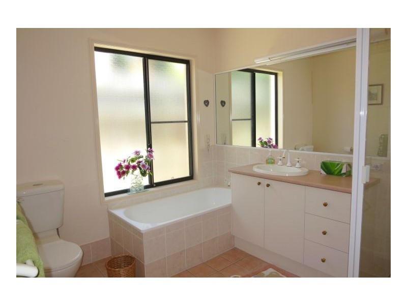 Sinnamon Park QLD 4073