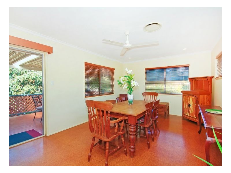 12 Spinnaker St, Jamboree Heights QLD 4074