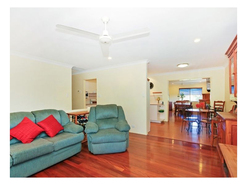 12 Spinnaker St, Jamboree Heights QLD 4074