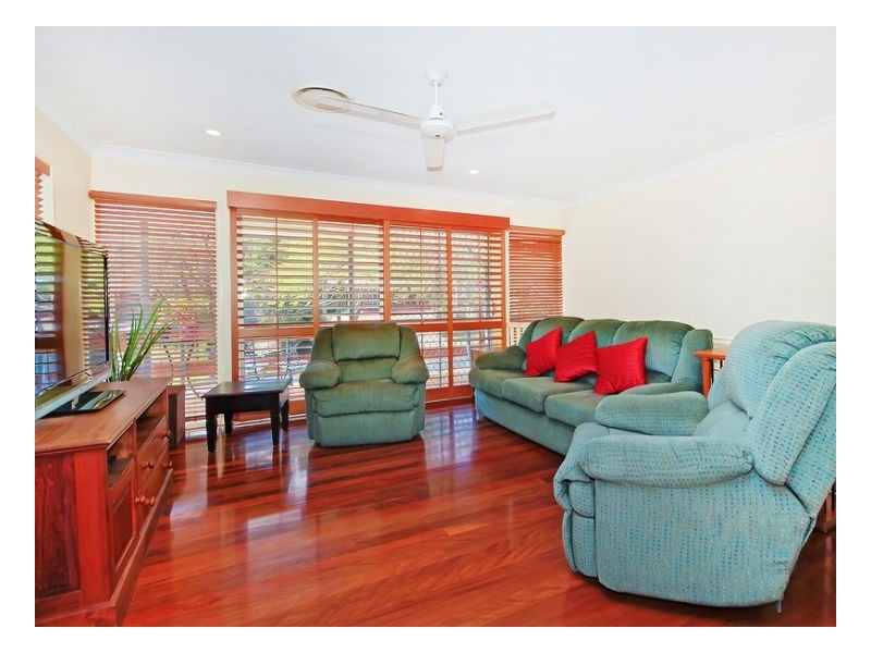 12 Spinnaker St, Jamboree Heights QLD 4074