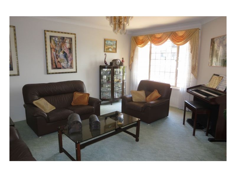 Sinnamon Park QLD 4073