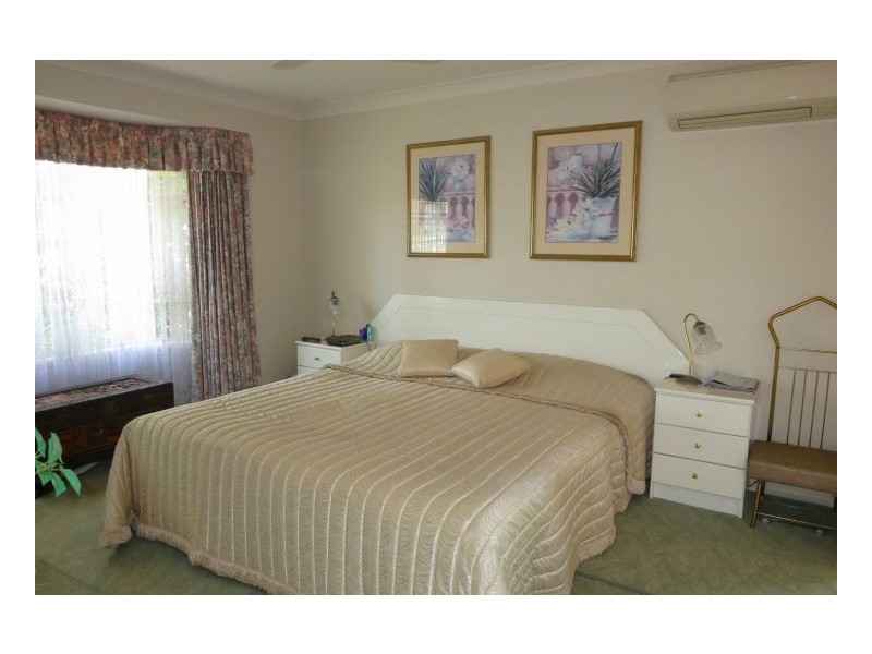 Sinnamon Park QLD 4073