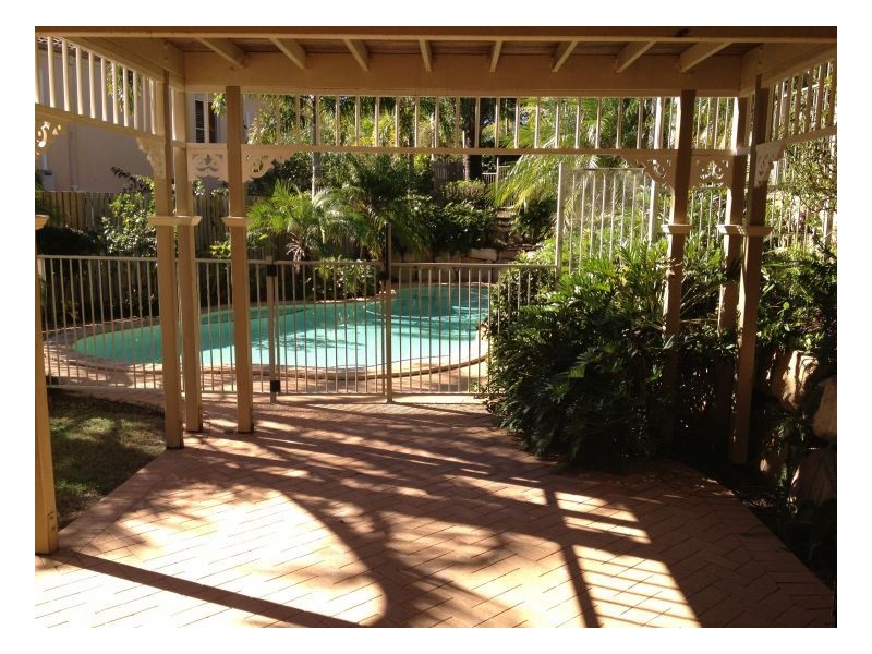 Kenmore Hills QLD 4069