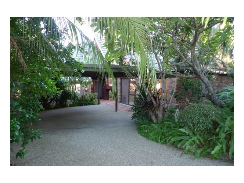 Mount Ommaney QLD 4074