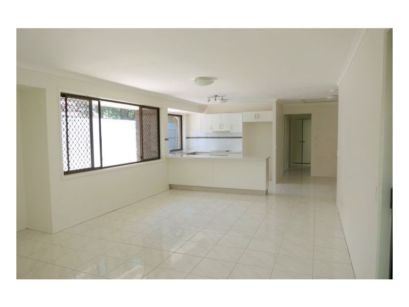 Sinnamon Park QLD 4073