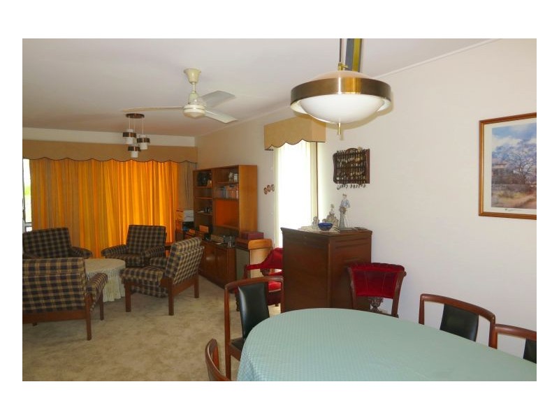 Jindalee QLD 4074