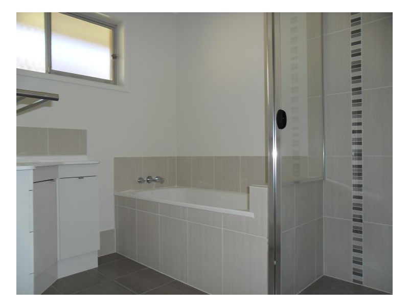 Jindalee QLD 4074