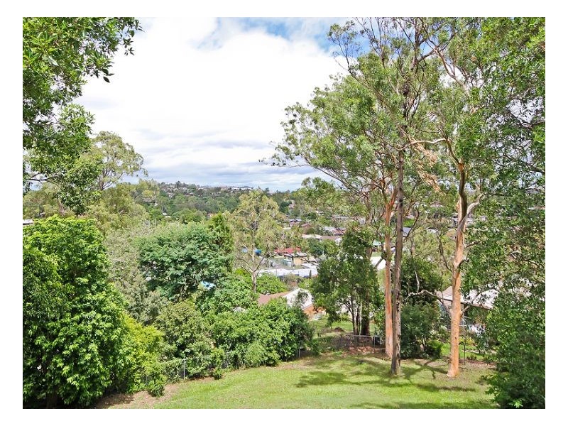 26 Tallaroon St, Jindalee QLD 4074