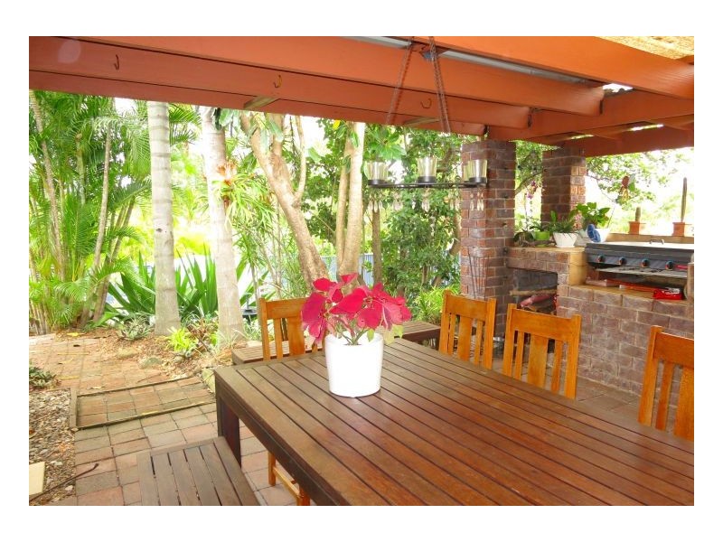 Sinnamon Park QLD 4073