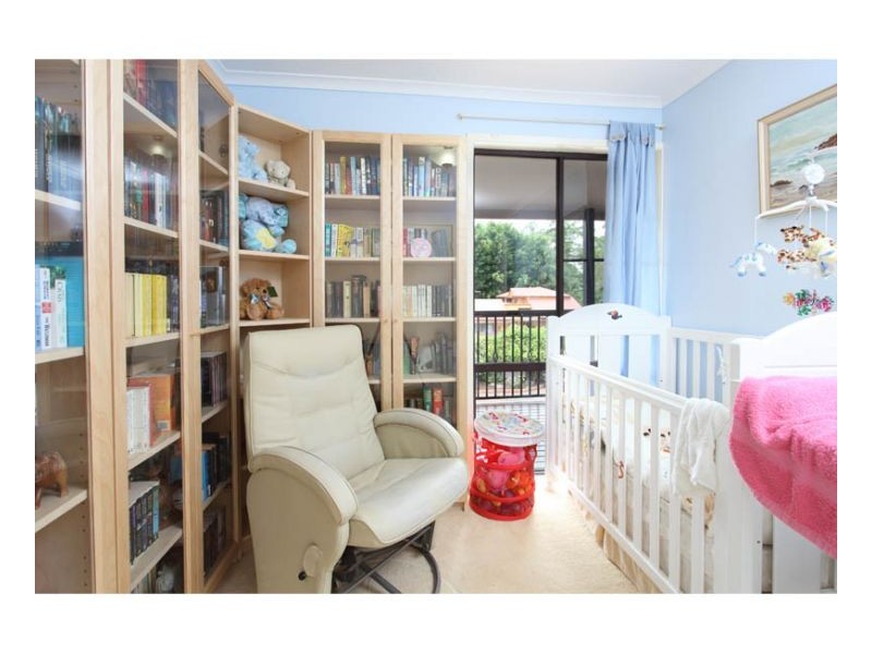 33 Marmindie St, Chapel Hill QLD 4069