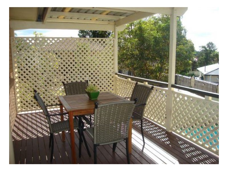 Jindalee QLD 4074