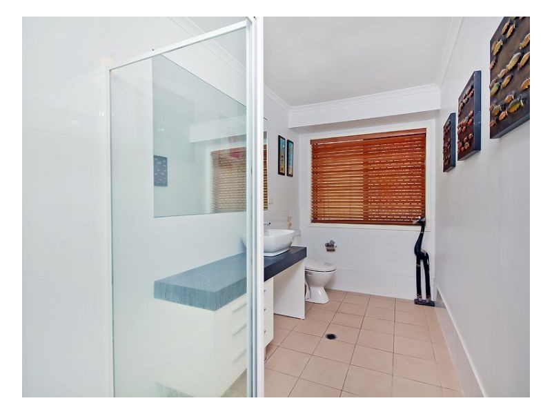 98 Tanglewood St, Middle Park QLD 4074