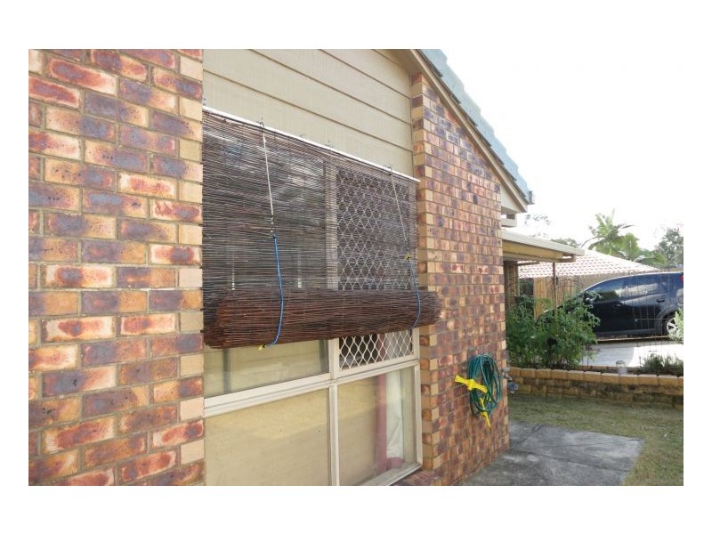 Sinnamon Park QLD 4073